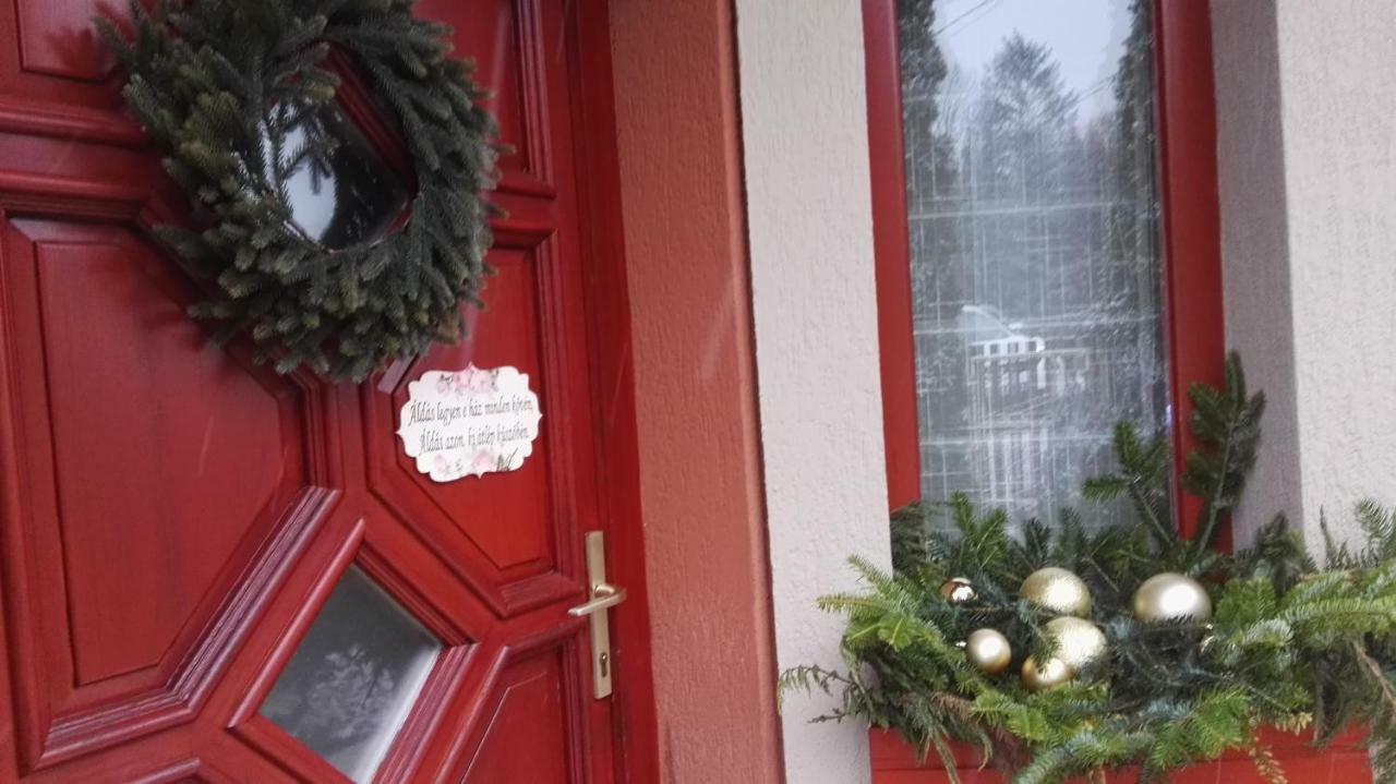 Nyirjes Vendeghaz Hotell Balassagyarmat Exteriör bild